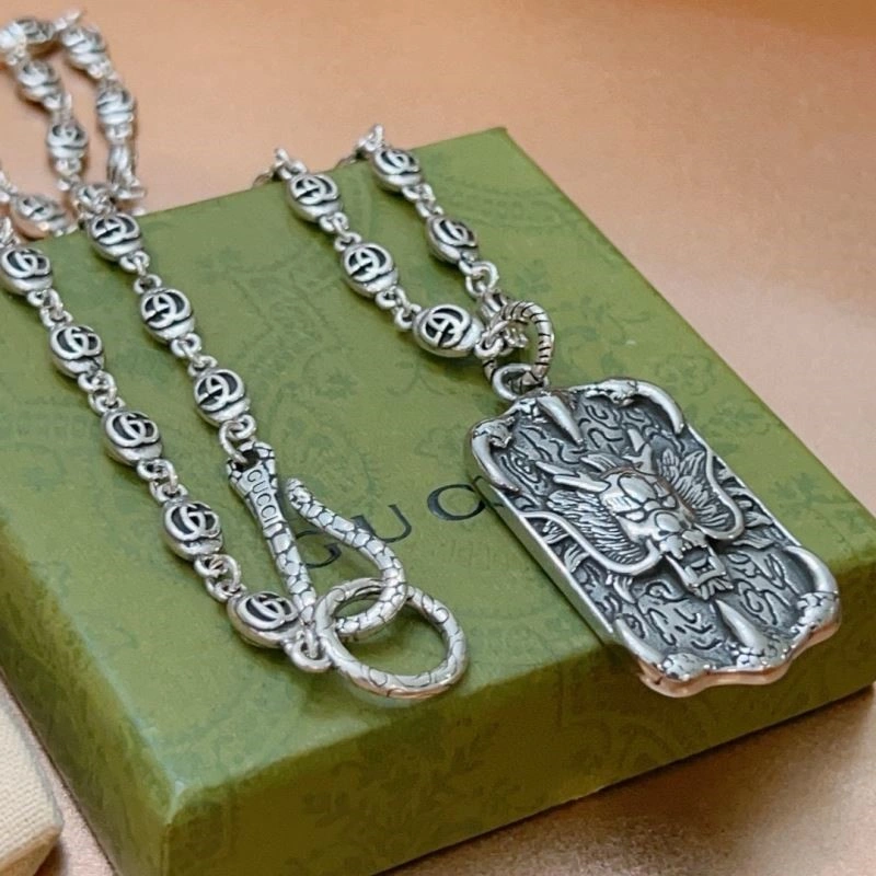 Gucci Necklaces DailyWear 243658