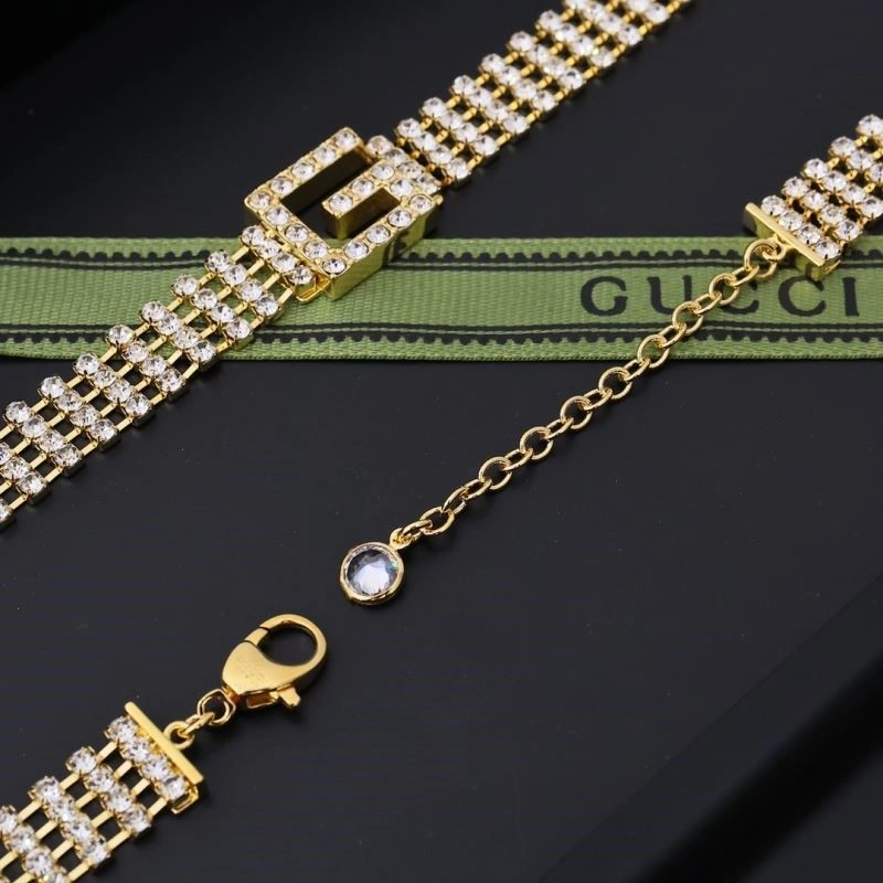Contemporary Gucci Necklaces 243654