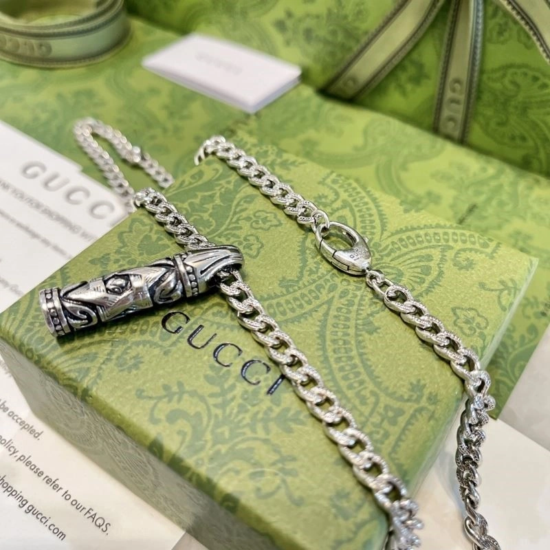 Trendsetting Gucci Necklaces 243637