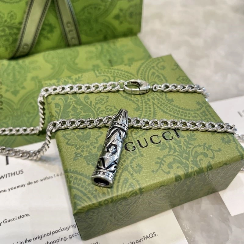 Trendsetting Gucci Necklaces 243637