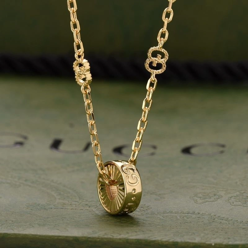 Gucci Necklaces Practical 243630