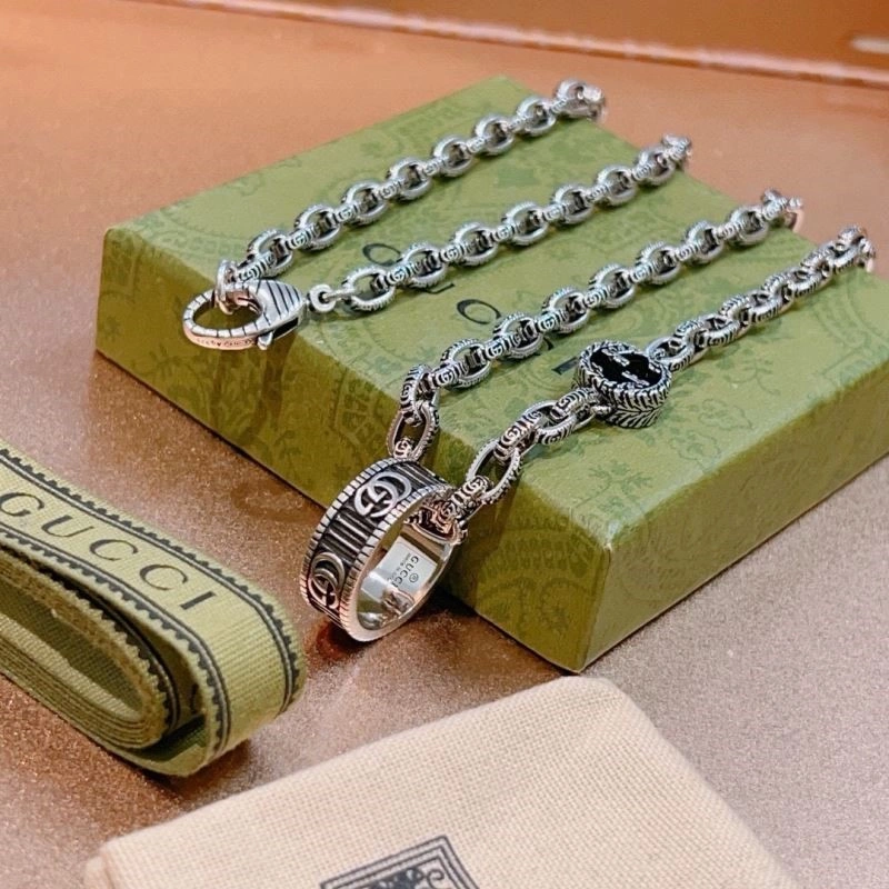 Versatile Gucci Necklaces 243607