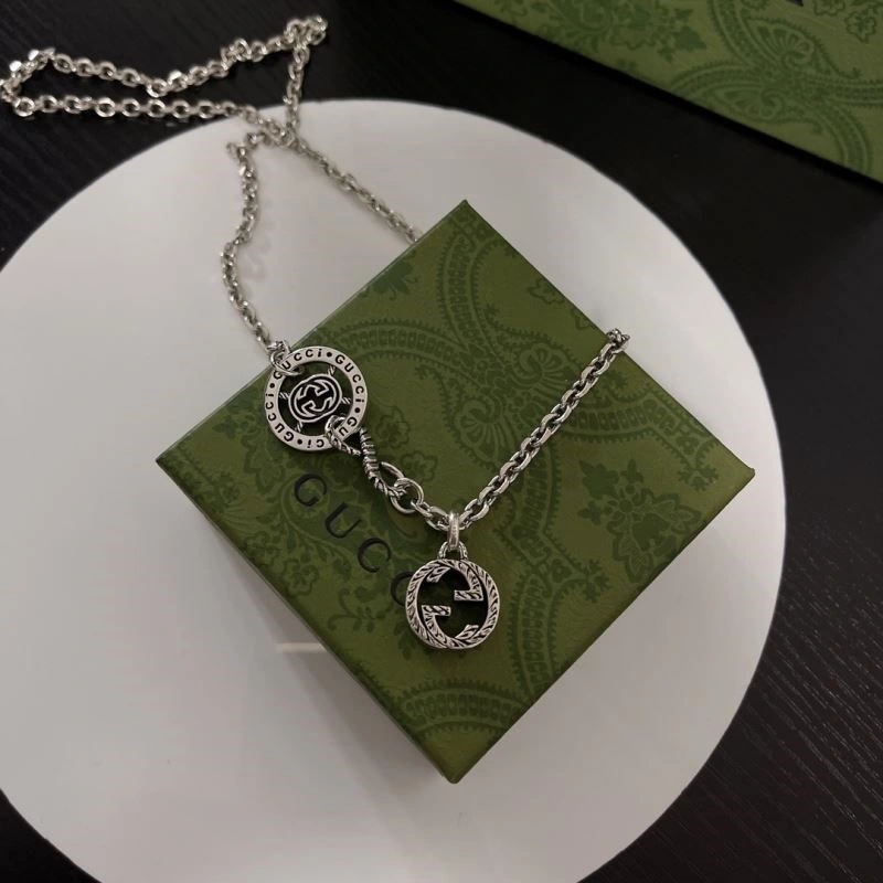 Elegant Gucci Necklaces 243600