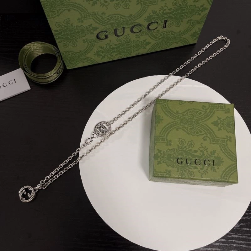 Elegant Gucci Necklaces 243600