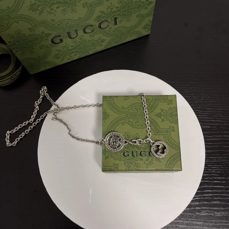Elegant Gucci Necklaces 243600