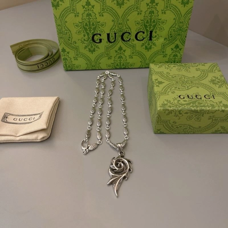 Gucci Necklaces UrbanChic 243629