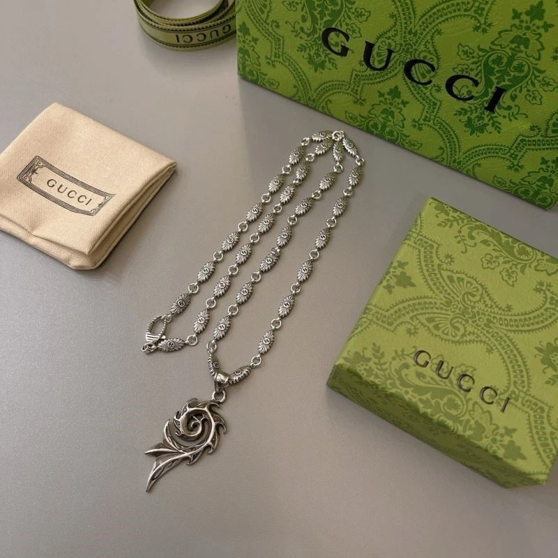 Gucci Necklaces UrbanChic 243629