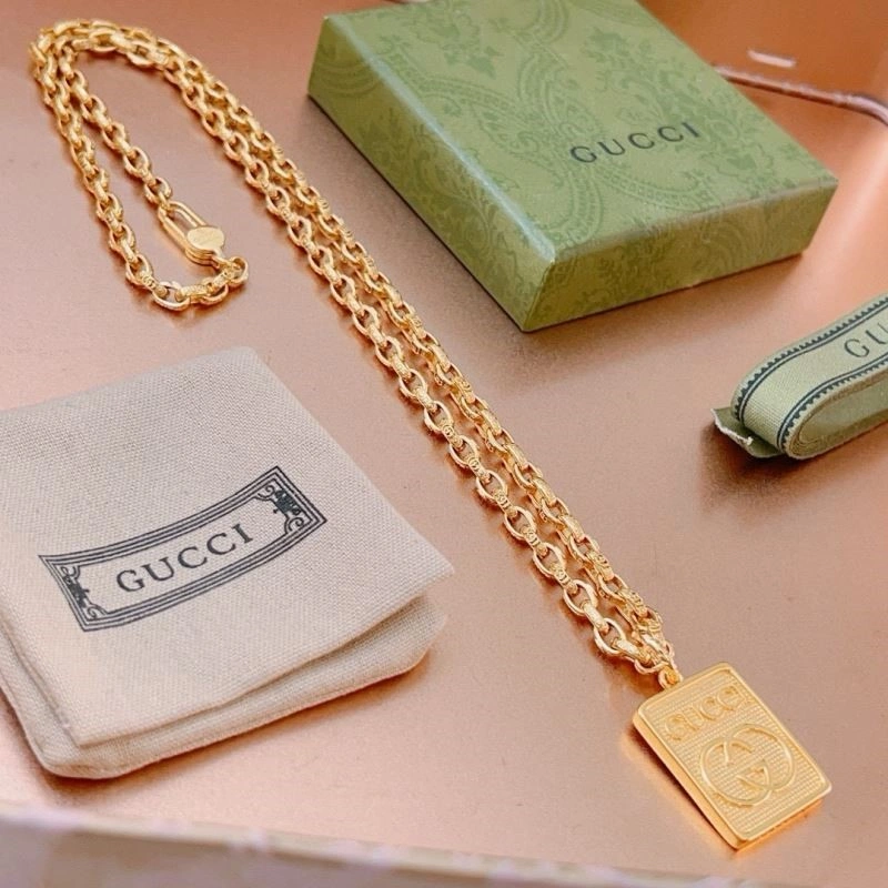 Snug Gucci Necklaces 243603