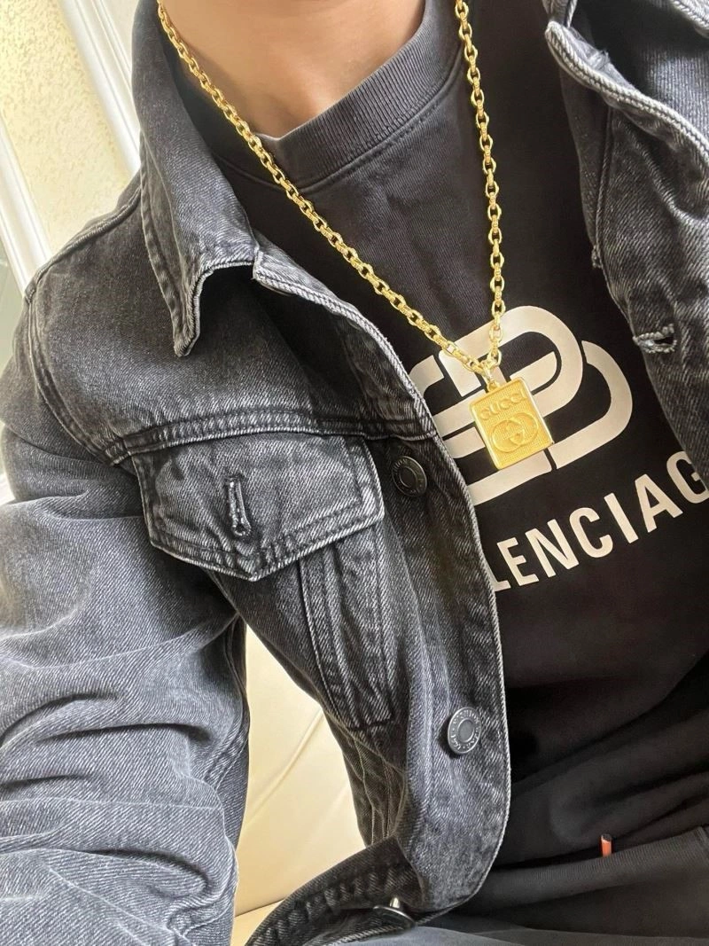 Snug Gucci Necklaces 243603