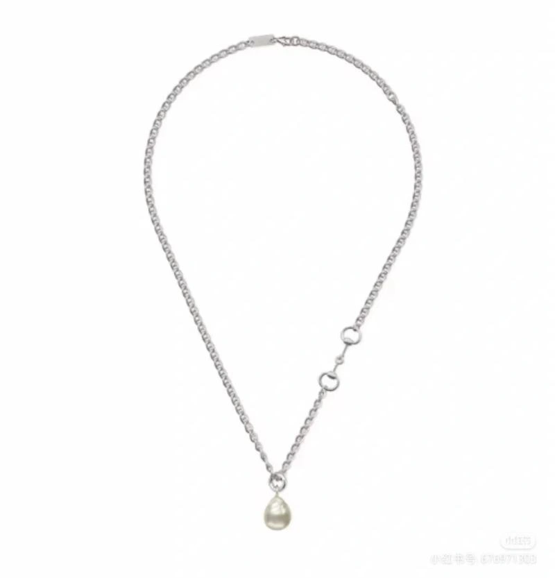 Gucci Necklaces Sleek 243598
