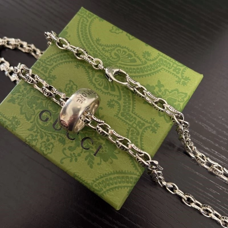 Gucci Necklaces Snug 243617