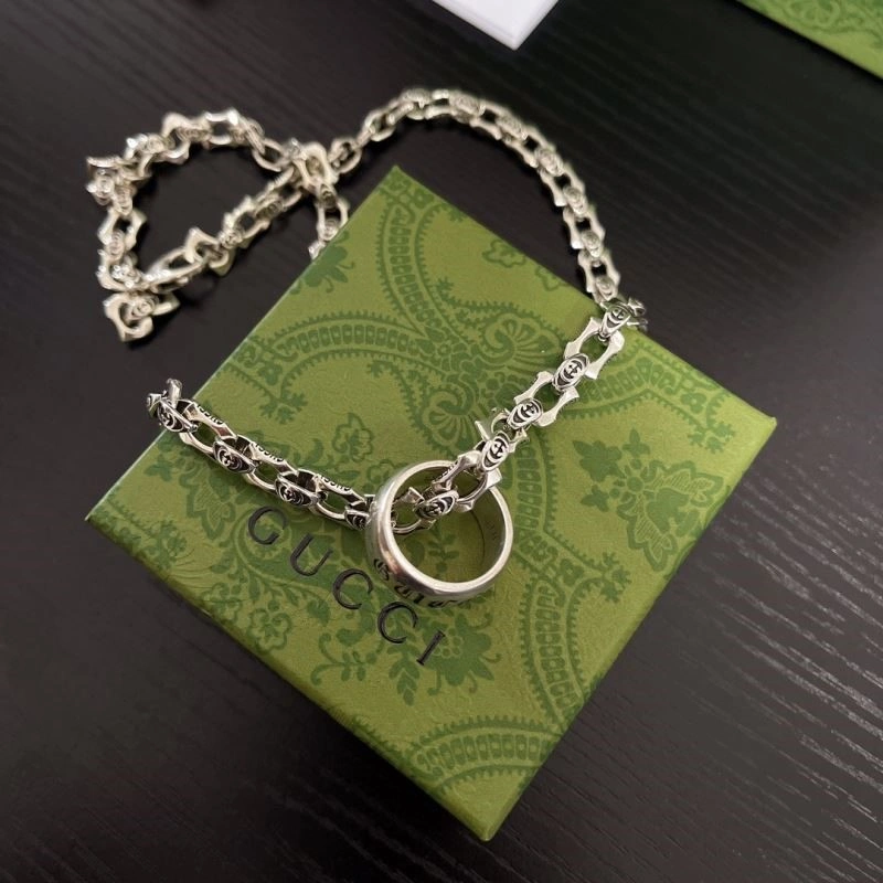 Gucci Necklaces Snug 243617