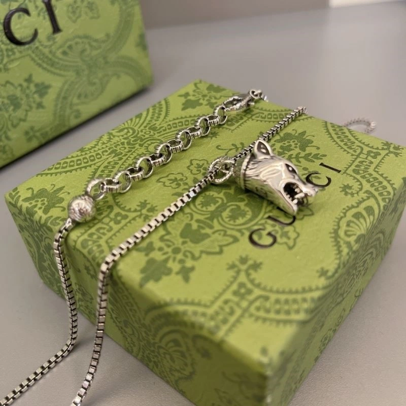 Gucci Necklaces Comfortable 243610