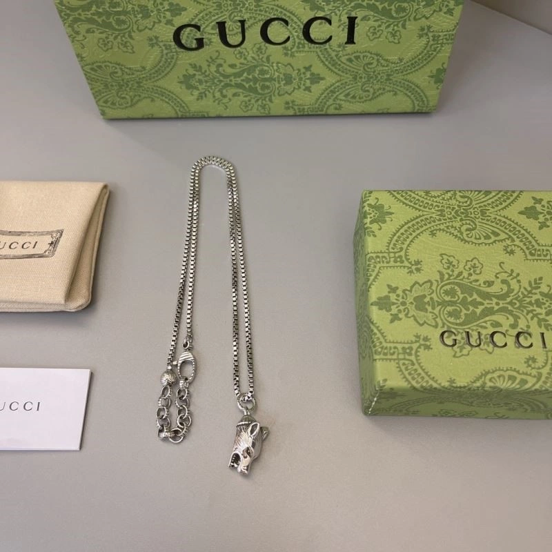 Gucci Necklaces Comfortable 243610