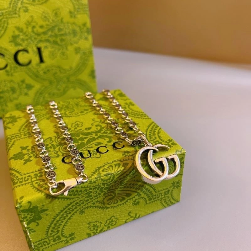 EyeCatching Gucci Necklaces 243594