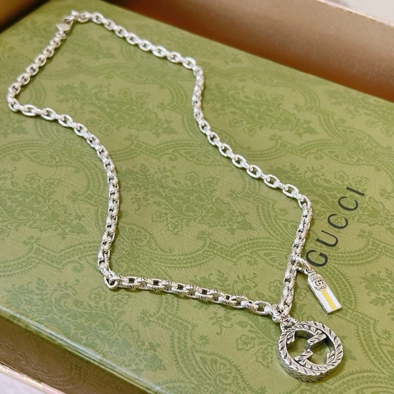 Comfortable Gucci Necklaces 243593