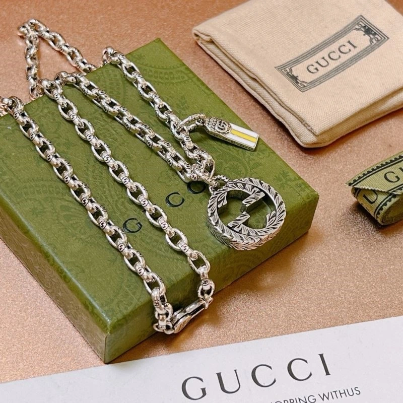 Comfortable Gucci Necklaces 243593