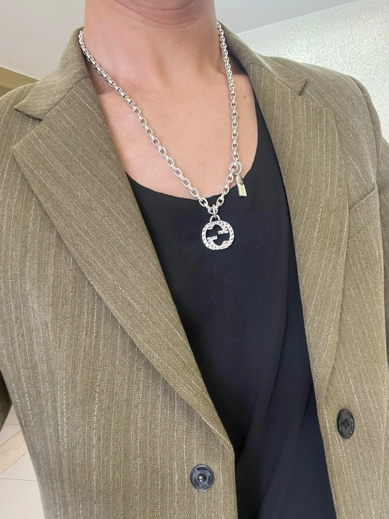 Comfortable Gucci Necklaces 243593