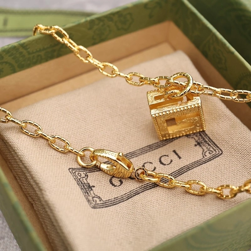 BestValue Gucci Necklaces 243571