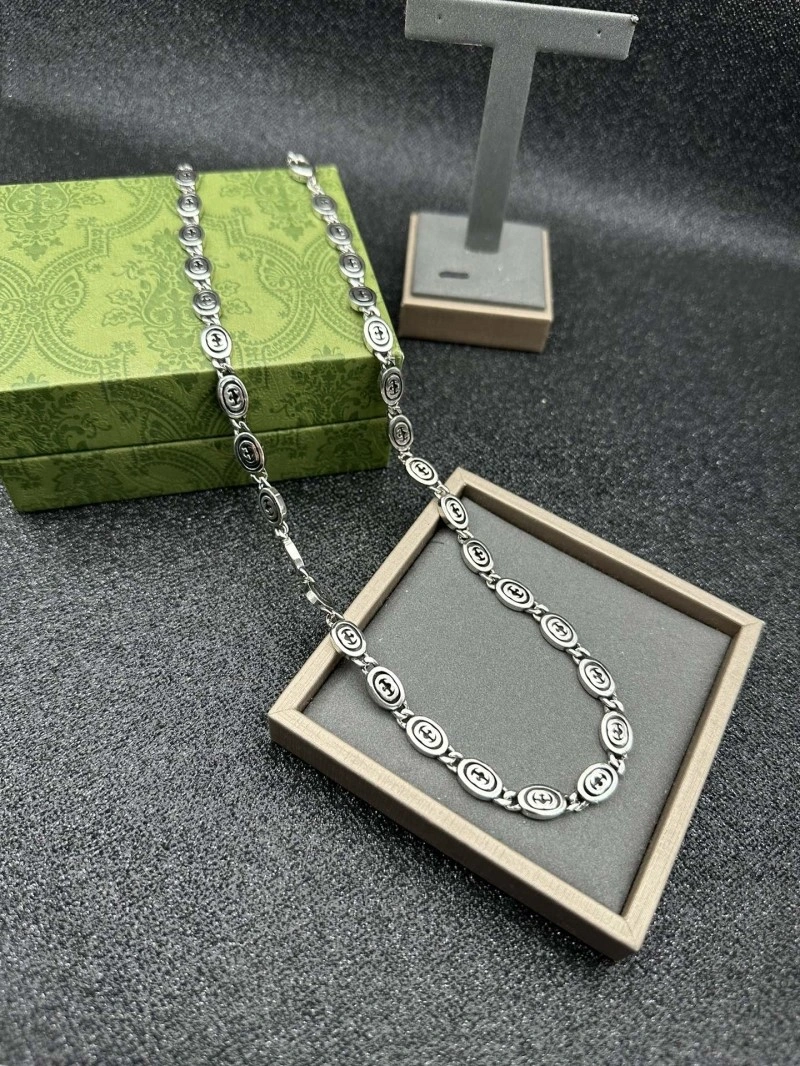 TravelReady Gucci Necklaces 243586