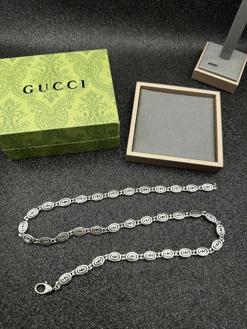 TravelReady Gucci Necklaces 243586