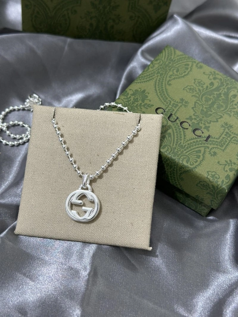 Gucci Necklaces Elegant 243582