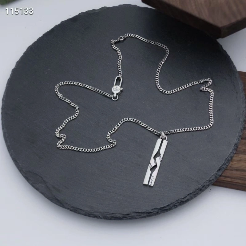 Compact Gucci Necklaces 243576