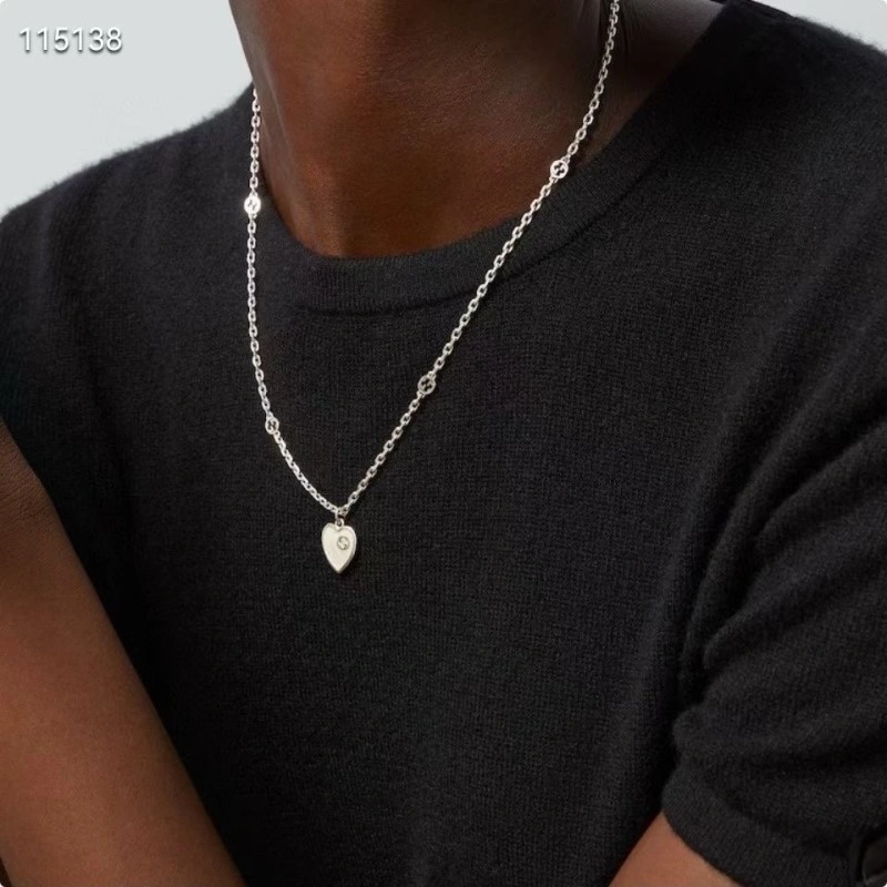 Gucci Necklaces Comfortable 243573