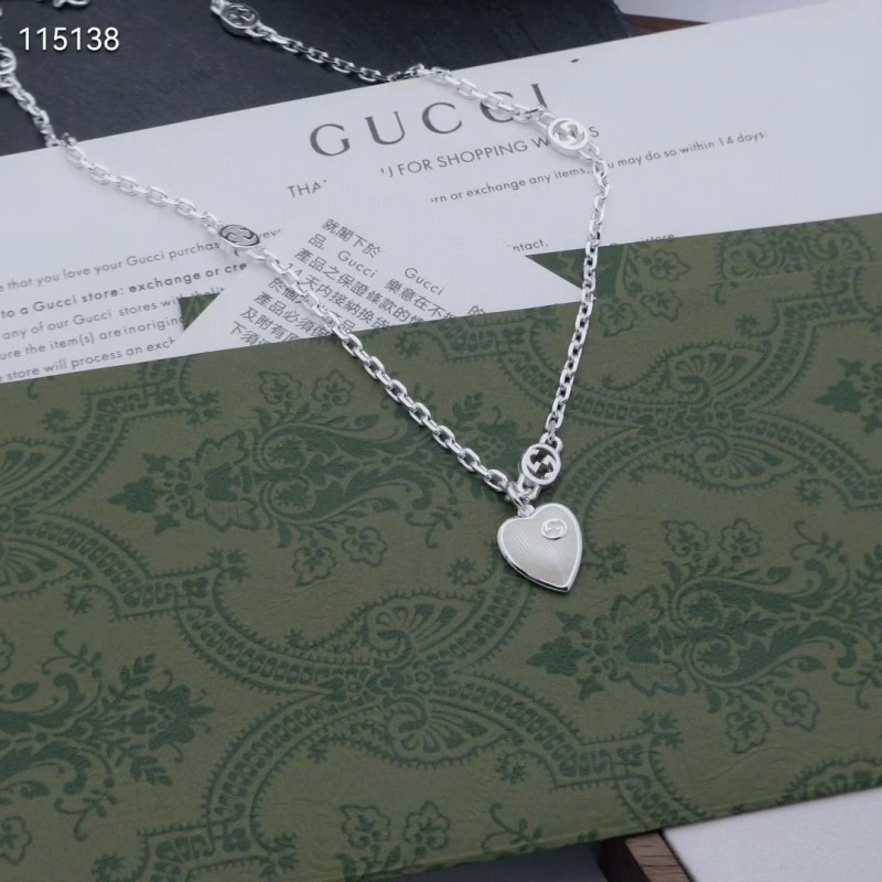 Gucci Necklaces Comfortable 243573