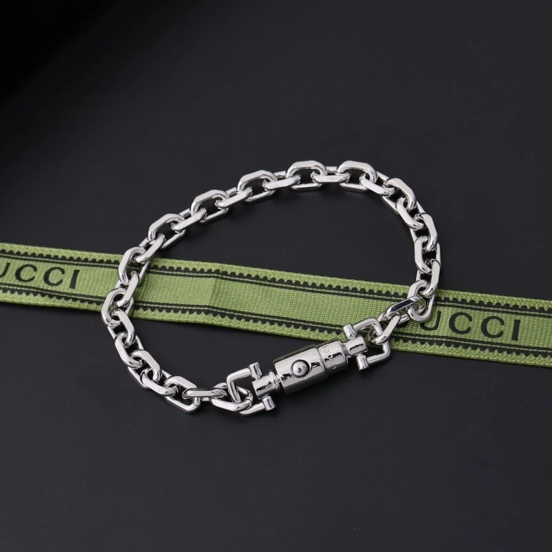 Tailored Gucci Necklaces 243565