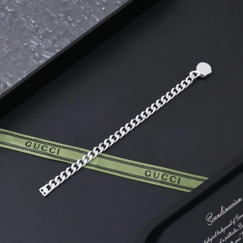 Elegant Gucci Necklaces 243572