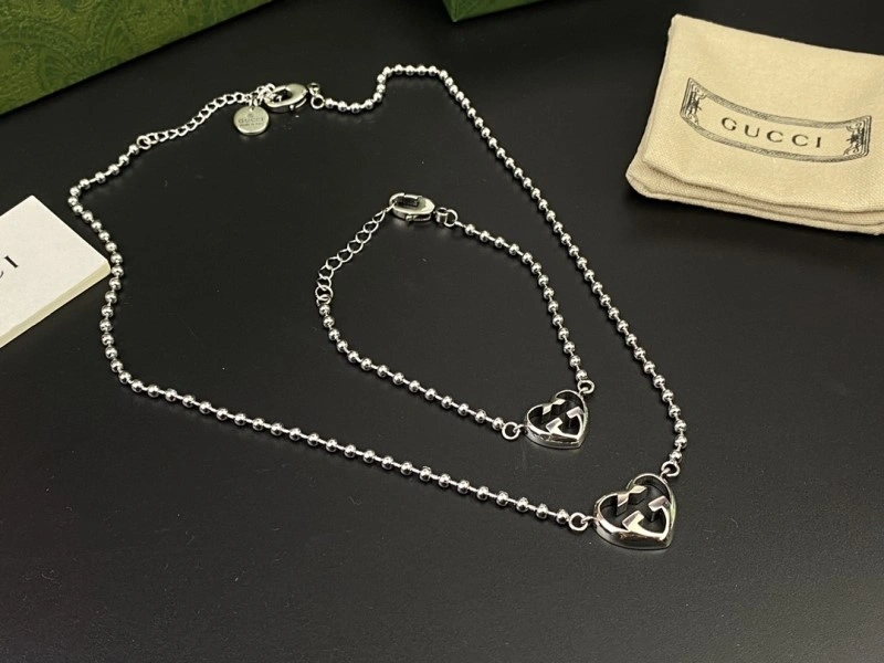 Trendy Gucci Necklaces 243561