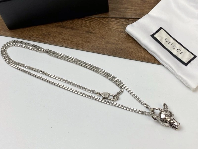 EyeCatching Gucci Necklaces 243568