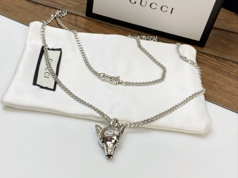EyeCatching Gucci Necklaces 243568