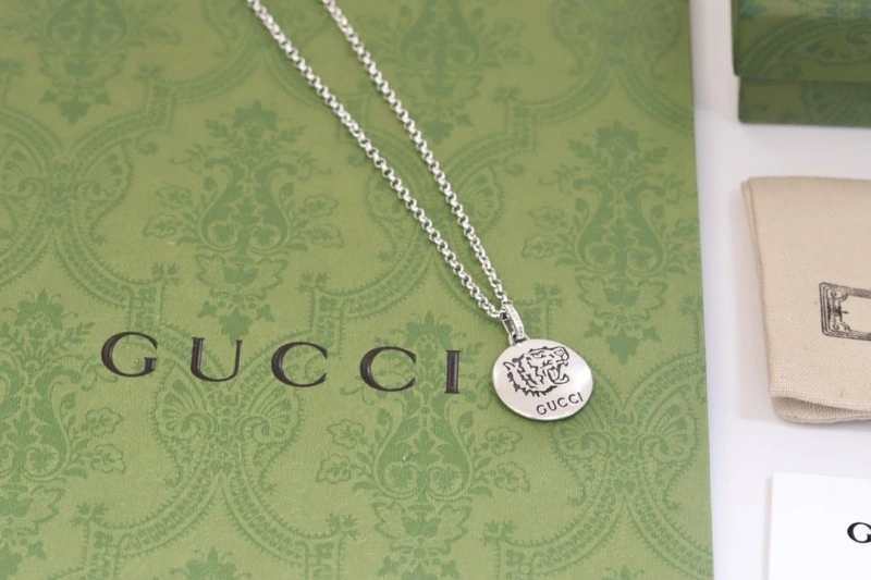 SoftTouch Gucci Necklaces 243554