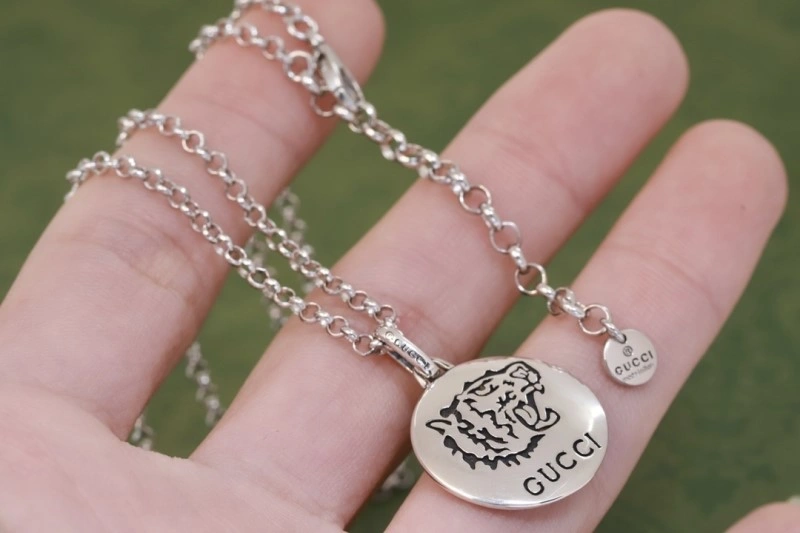 SoftTouch Gucci Necklaces 243554