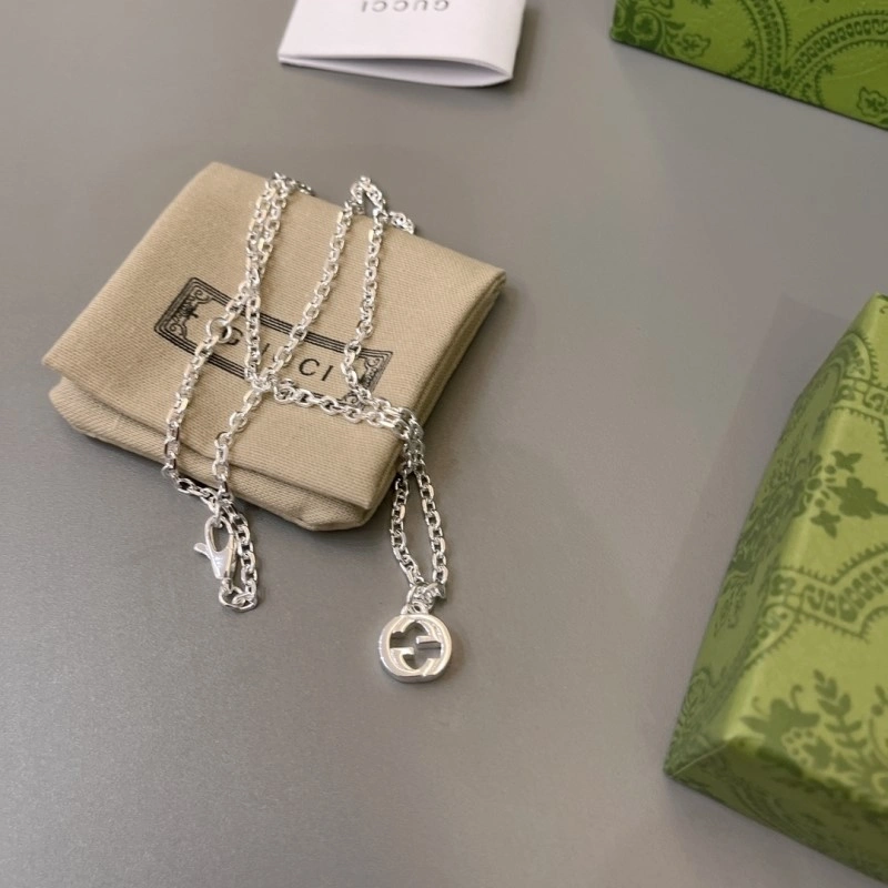 Gucci Necklaces Flexible 243569