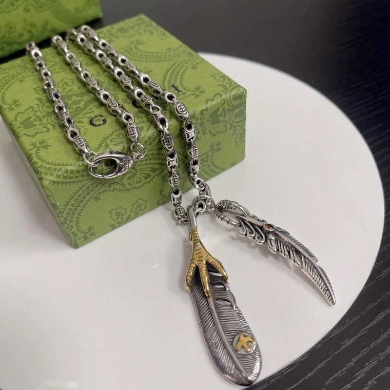 Elegant Gucci Necklaces 243531