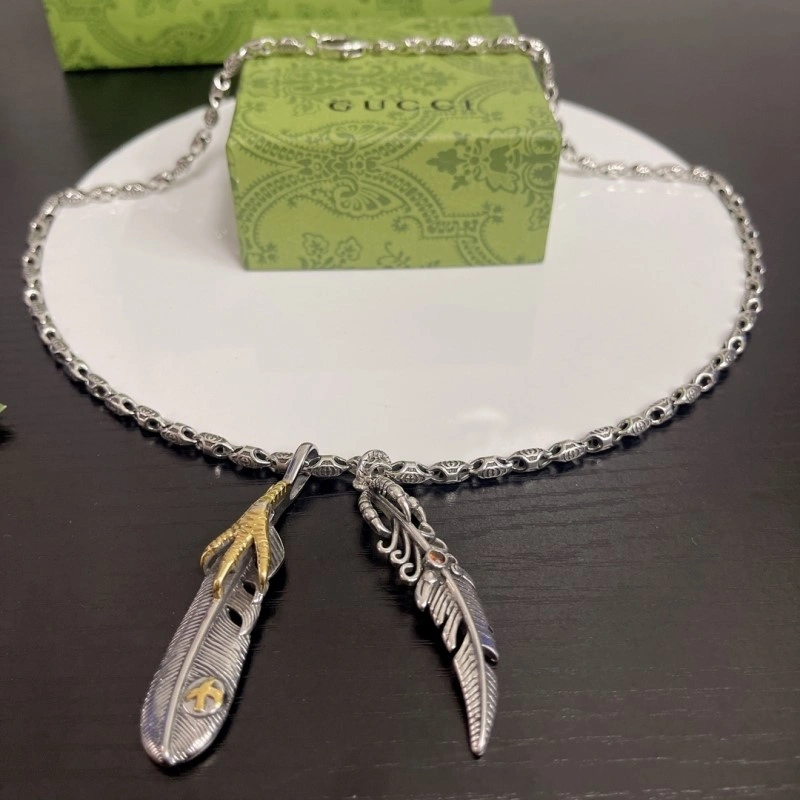 Elegant Gucci Necklaces 243531