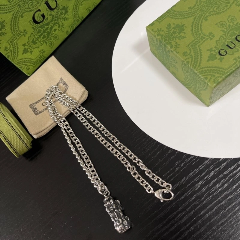 RelaxedFit Gucci Necklaces 243536
