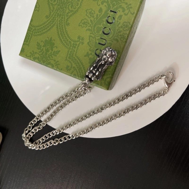 RelaxedFit Gucci Necklaces 243536