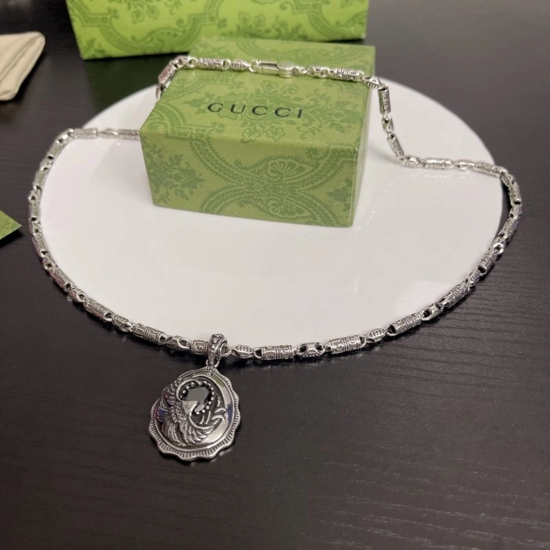 RelaxedFit Gucci Necklaces 243517