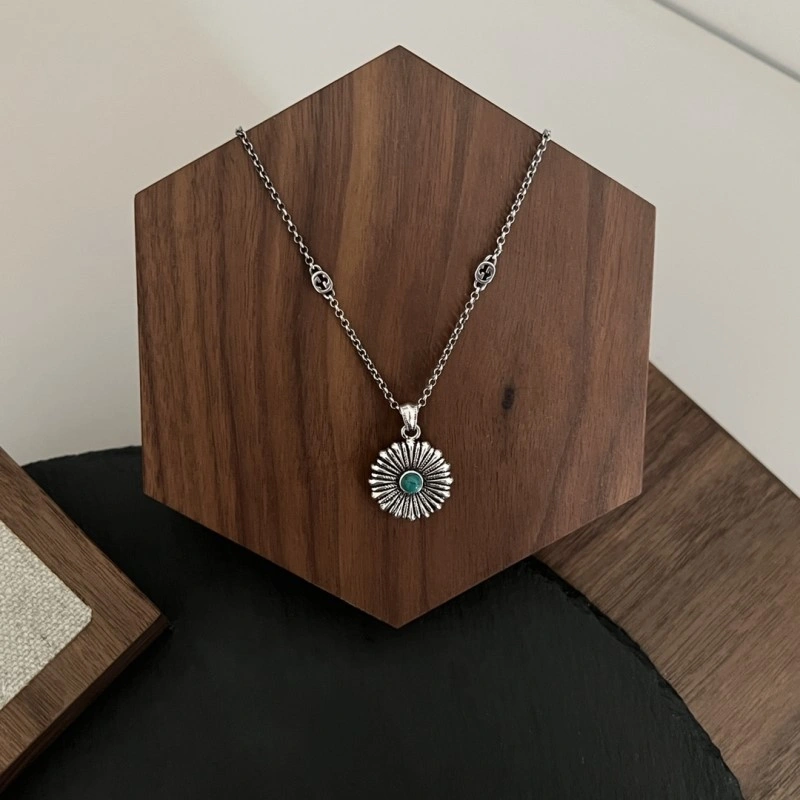Gucci Necklaces Durable 243512