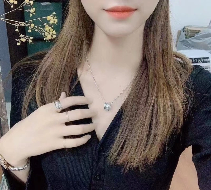 QuickDry Gucci Necklaces 243484