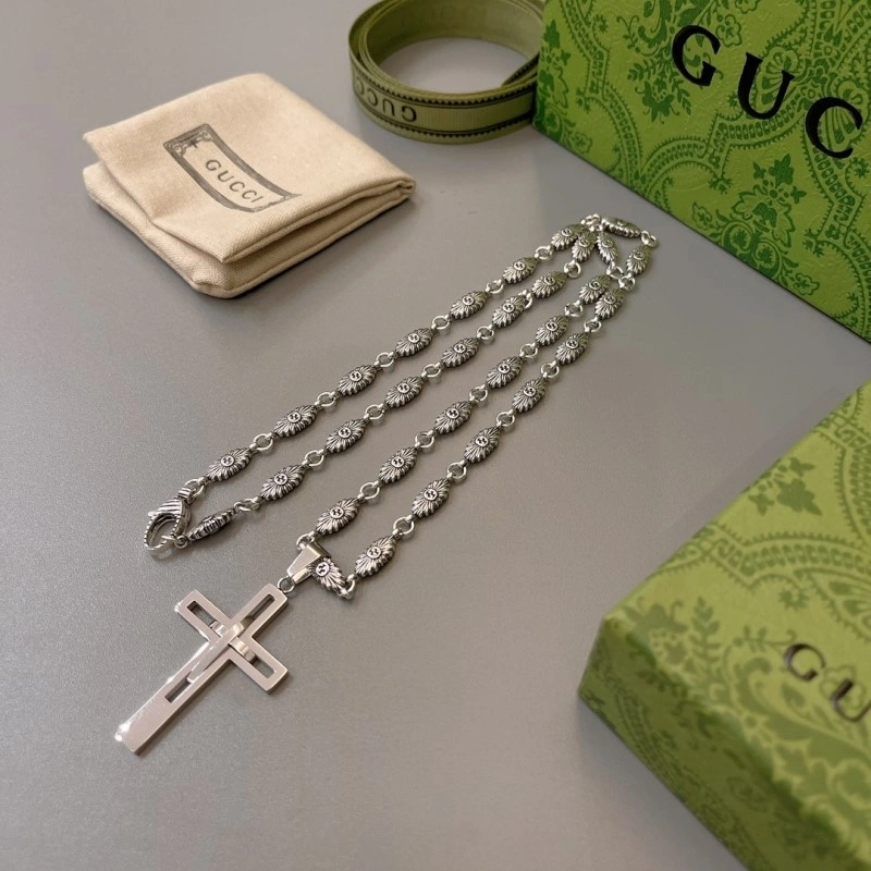 Gucci Necklaces Versatile 243154