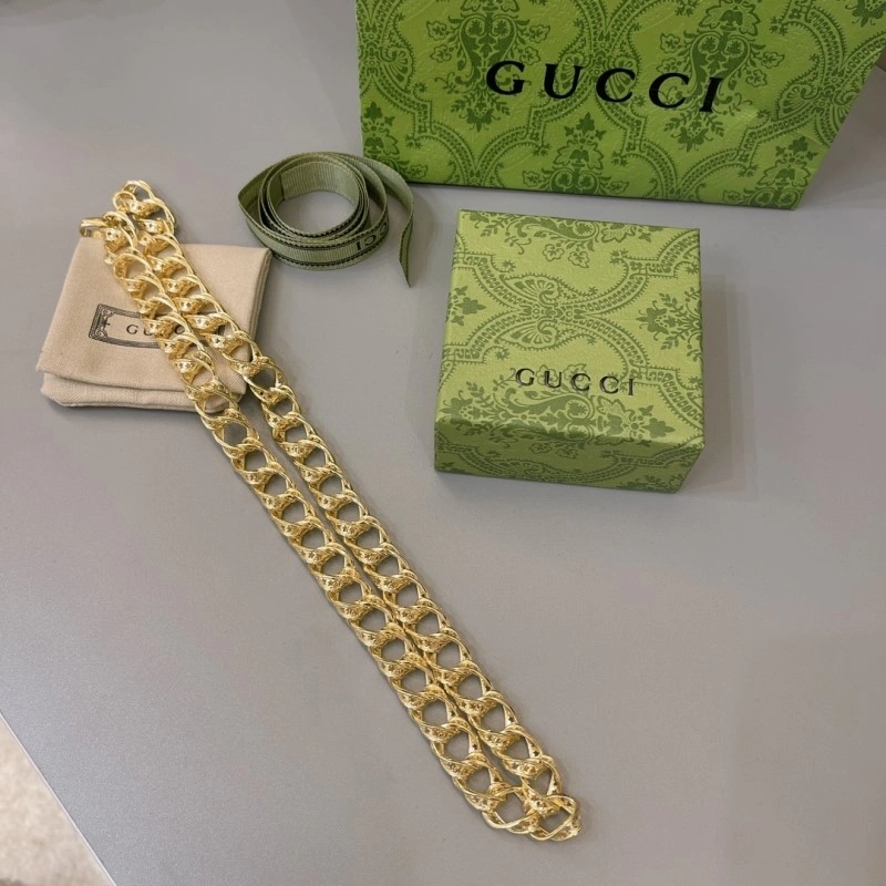 Gucci Necklaces Unisex 243133
