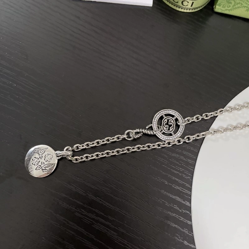 Modern Gucci Necklaces 243140