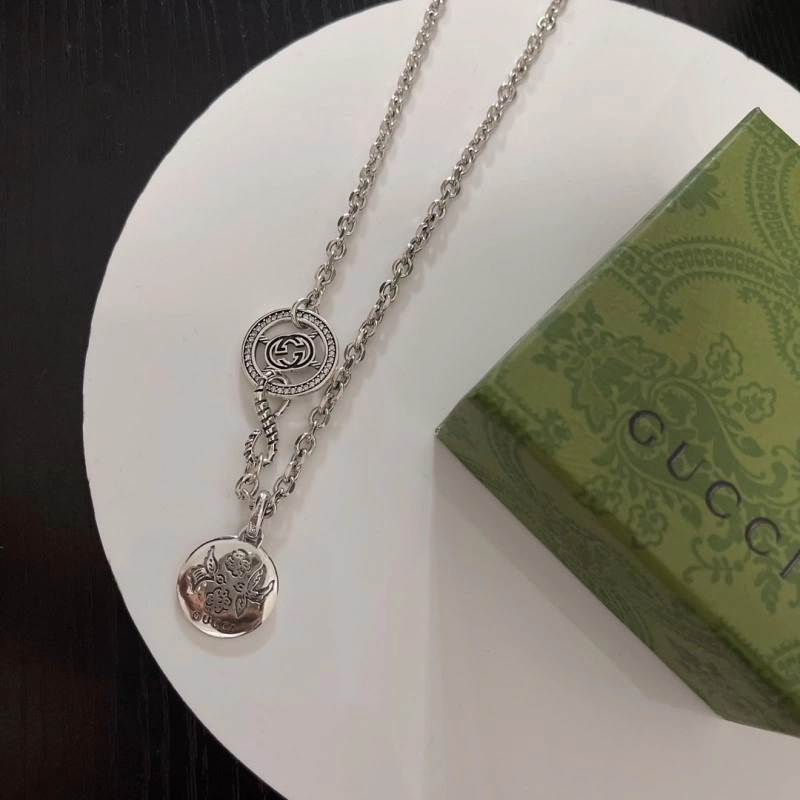 Modern Gucci Necklaces 243140