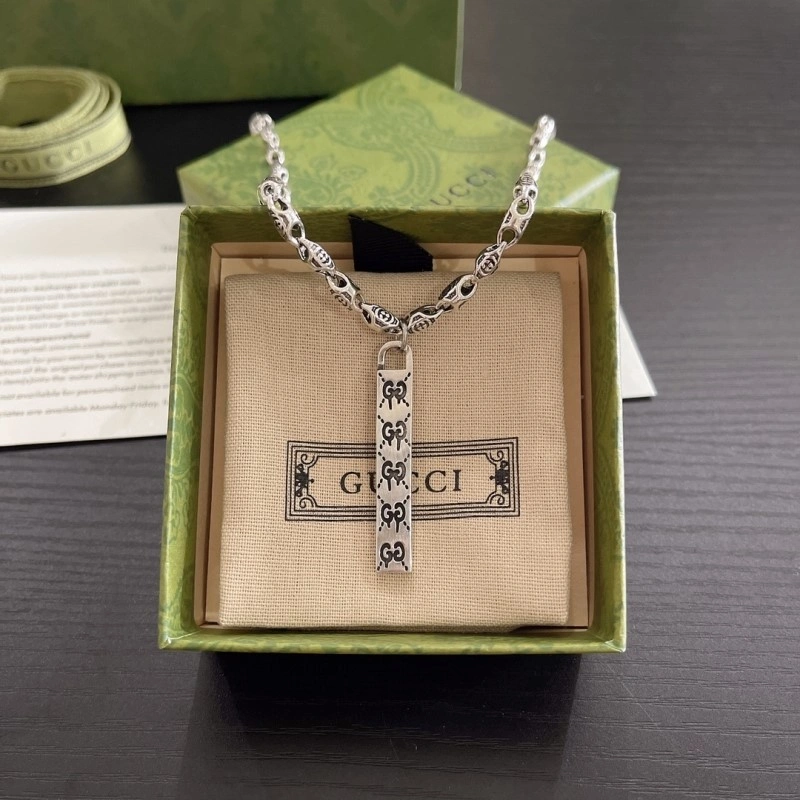 Effortless Gucci Necklaces 243130