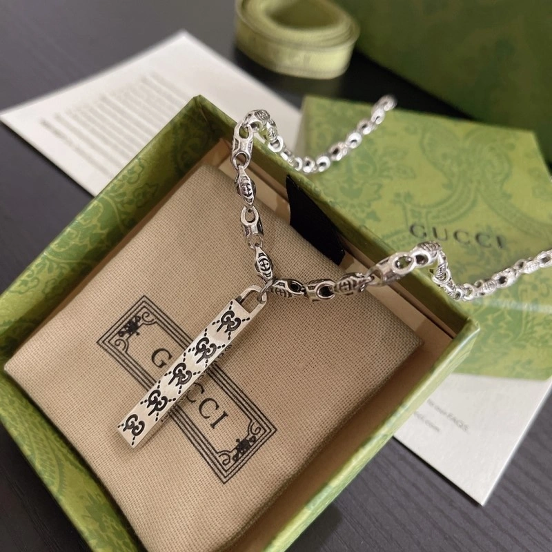 Effortless Gucci Necklaces 243130